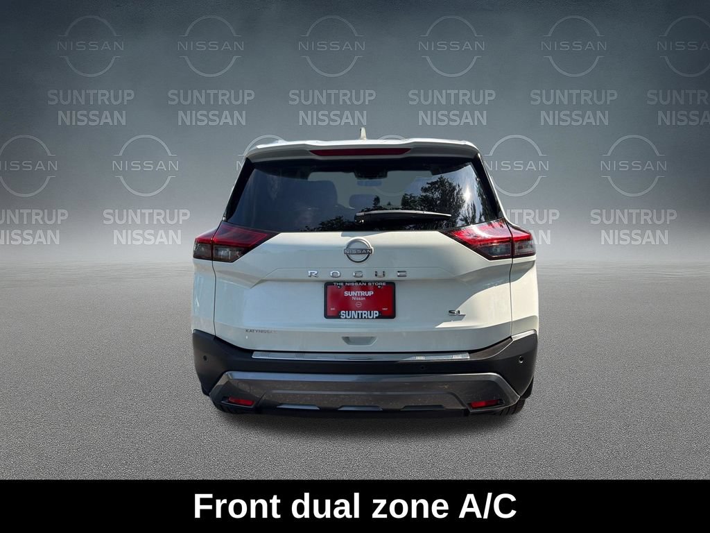 Used 2023 Nissan Rogue SL FWD image 10