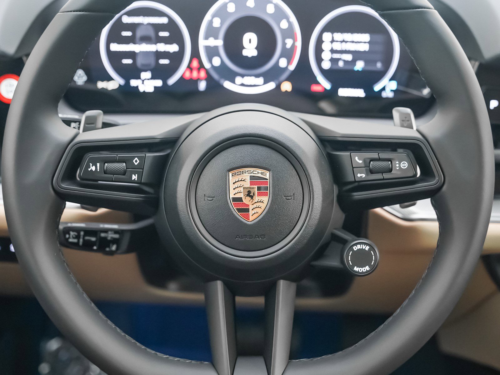New 2026 Porsche Cayenne image 17