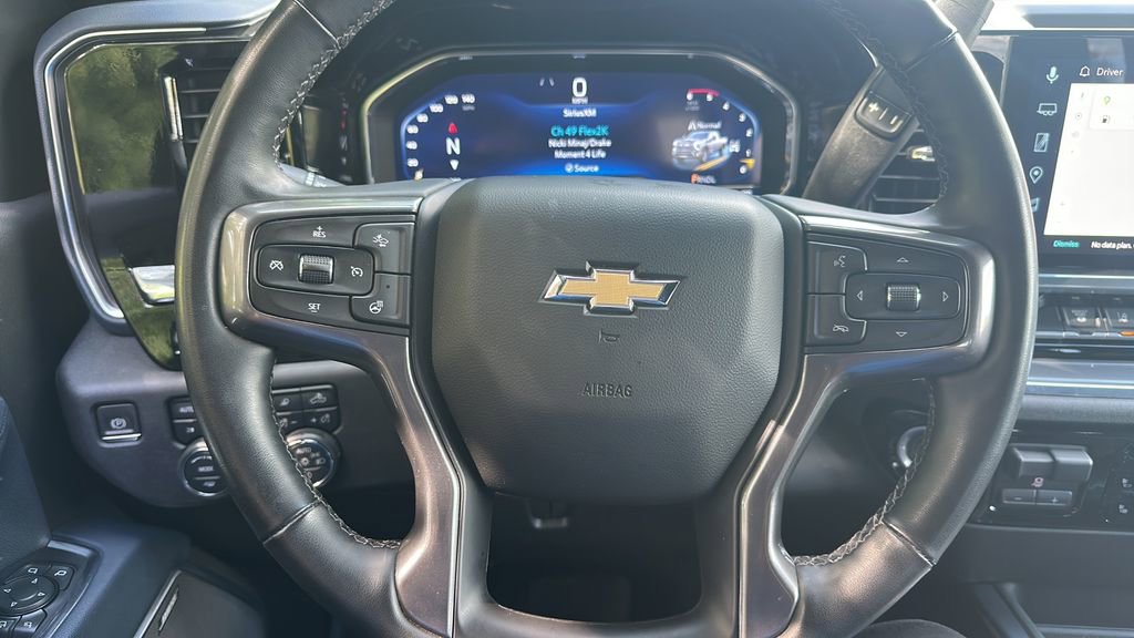 Used 2024 Chevrolet Silverado 2500 High Country w/ High Country Premium Package AWD/4WD image 13