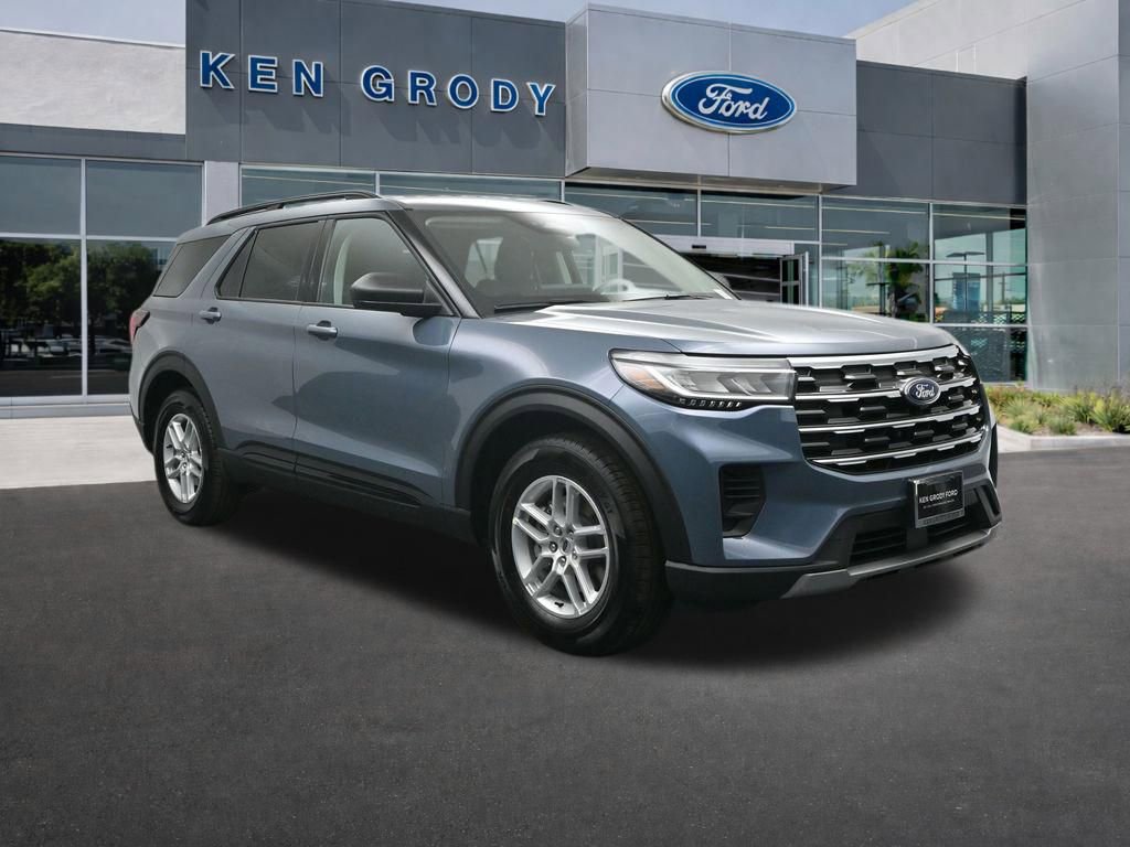 New 2026 Ford Explorer Active image 1