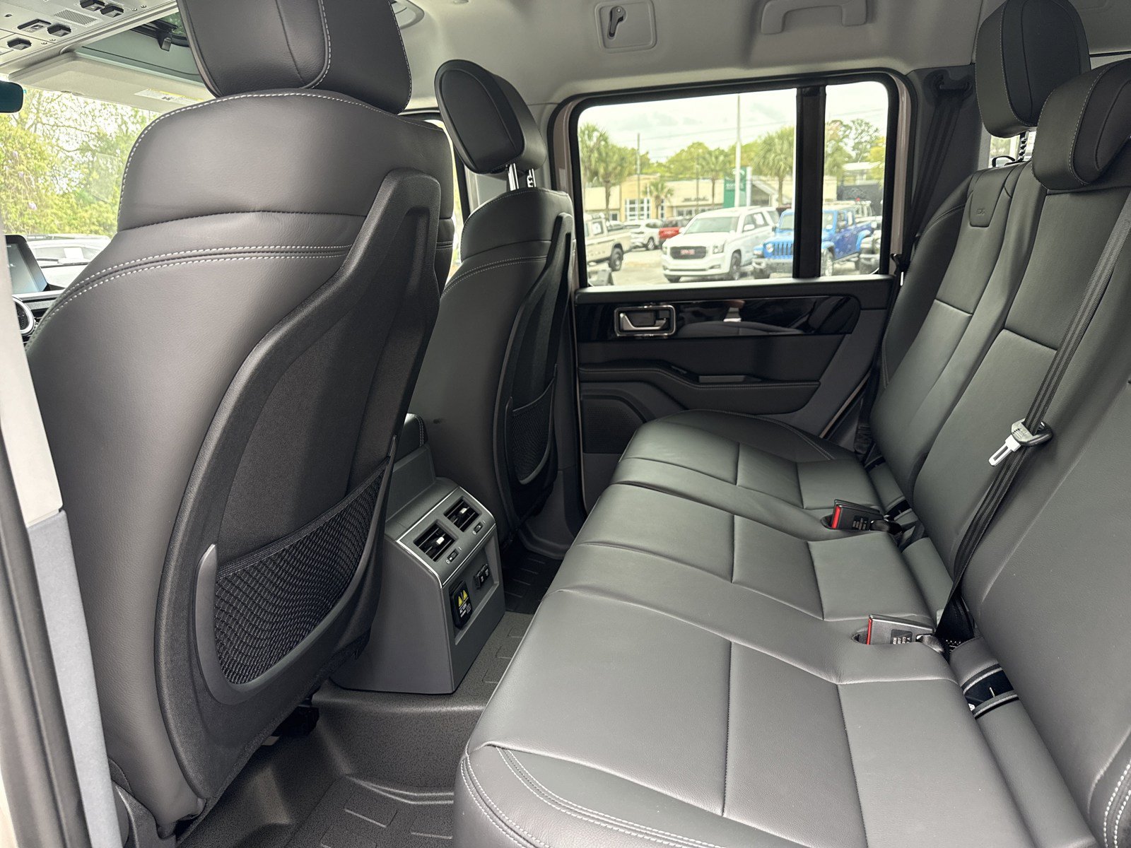 New 2026 INEOS Grenadier Station Wagon AWD/4WD image 24