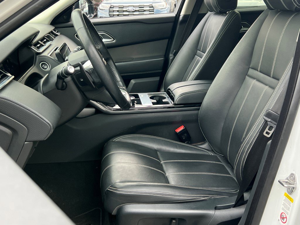 Used 2018 Land Rover Range Rover Velar S image 18