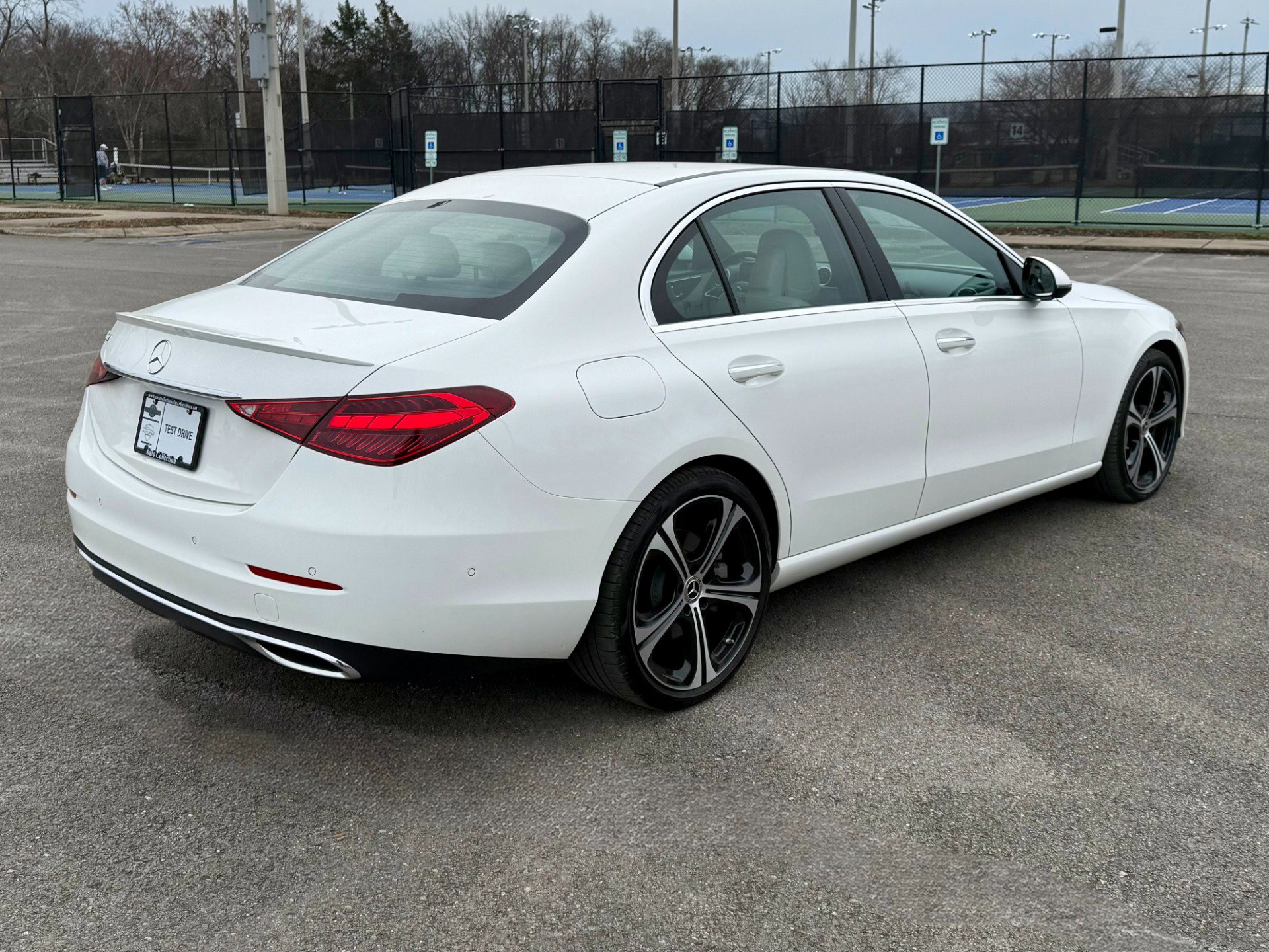 Used 2024 Mercedes-Benz C 300 Sedan image 3