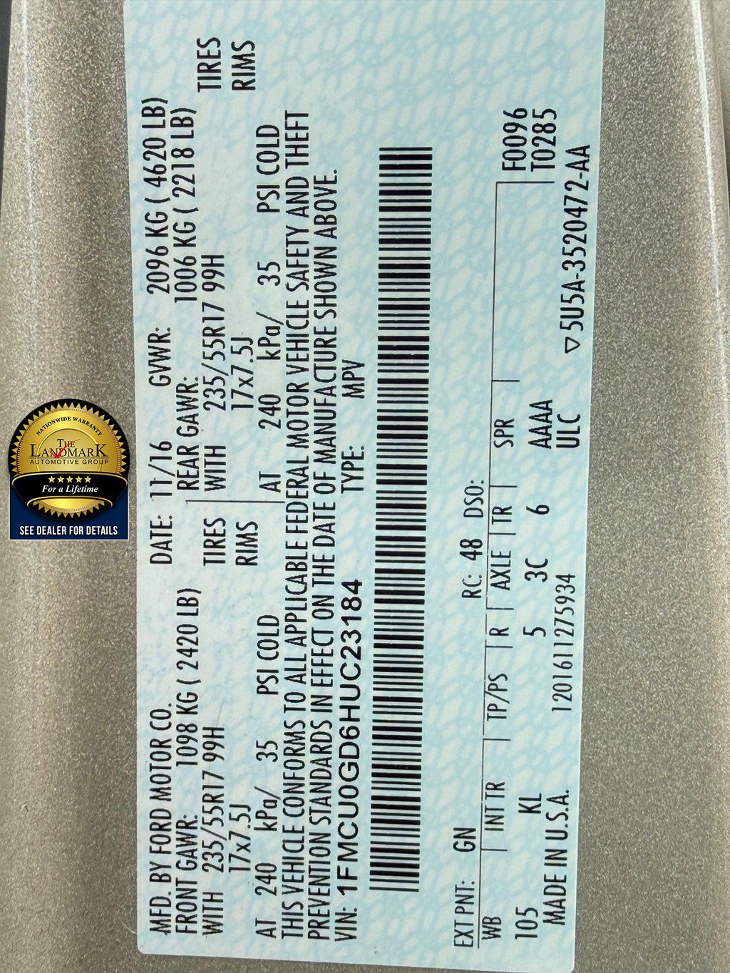 Used 2017 Ford Escape SE w/ Equipment Group 201A FWD image 21
