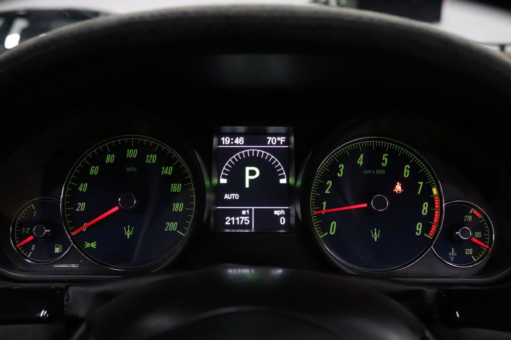 Used 2016 Maserati GranTurismo Sport image 34