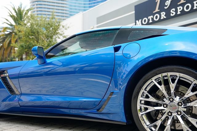 Used 2016 Chevrolet Corvette Z06 w/ 3LZ Preferred Equipment Group RWD image 20
