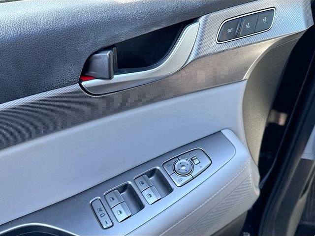 Used 2022 Hyundai Palisade SEL w/ Premium Package image 12