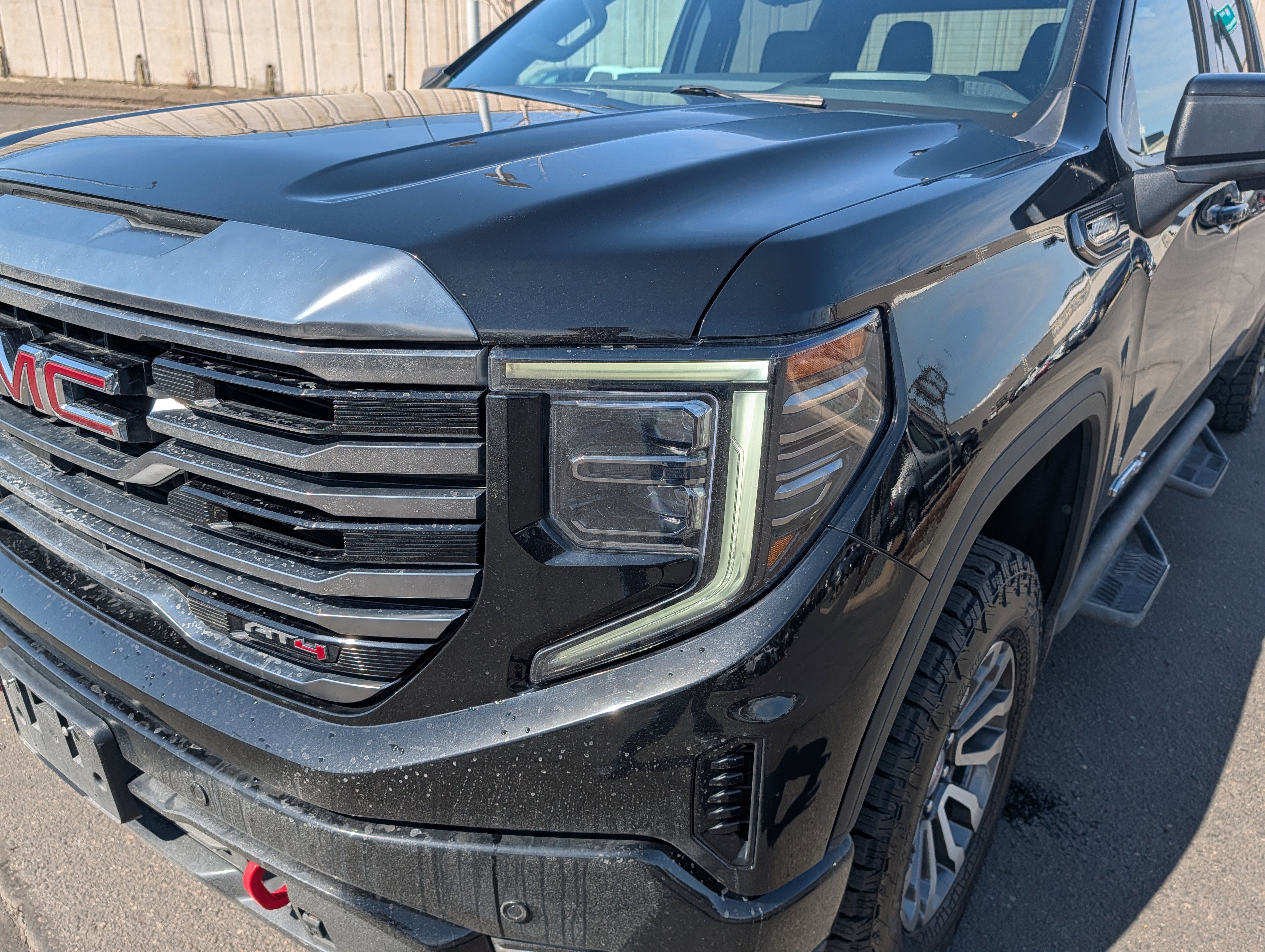 Used 2022 GMC Sierra 1500 AT4 w/ Technology Package image 13