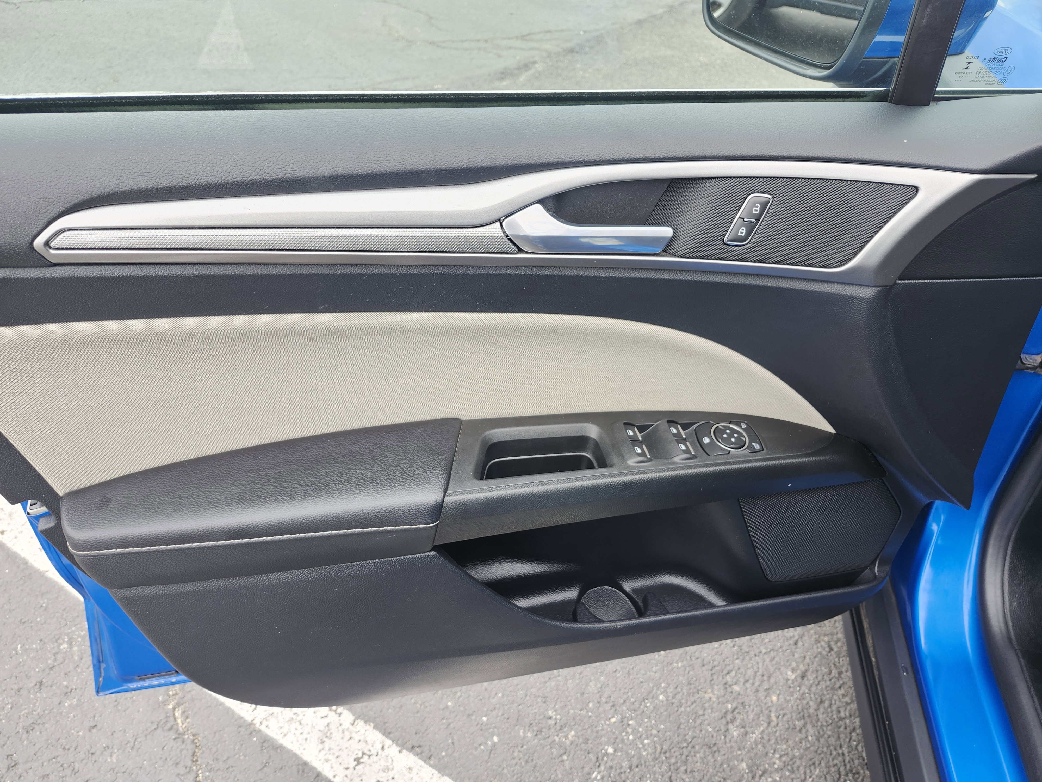 Used 2020 Ford Fusion S image 22