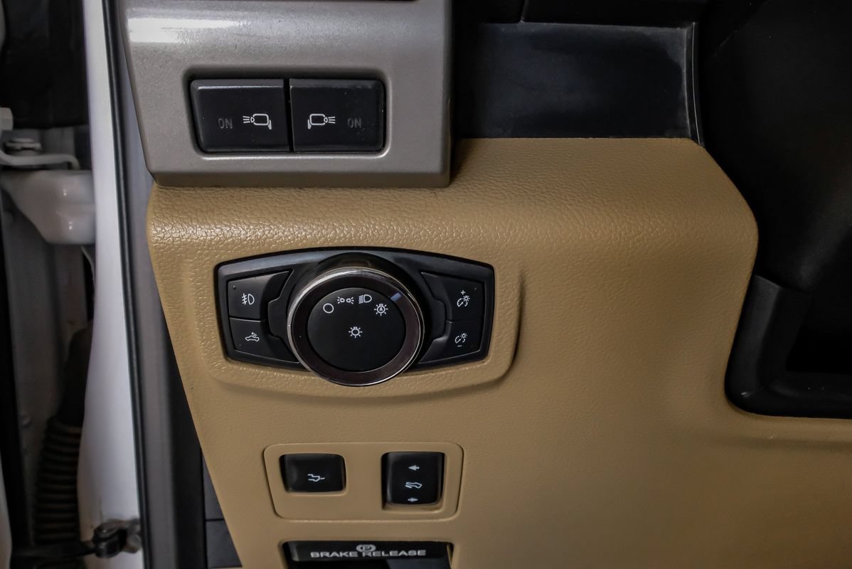 Used 2019 Ford F250 Lariat w/ Lariat Ultimate Package AWD/4WD image 27