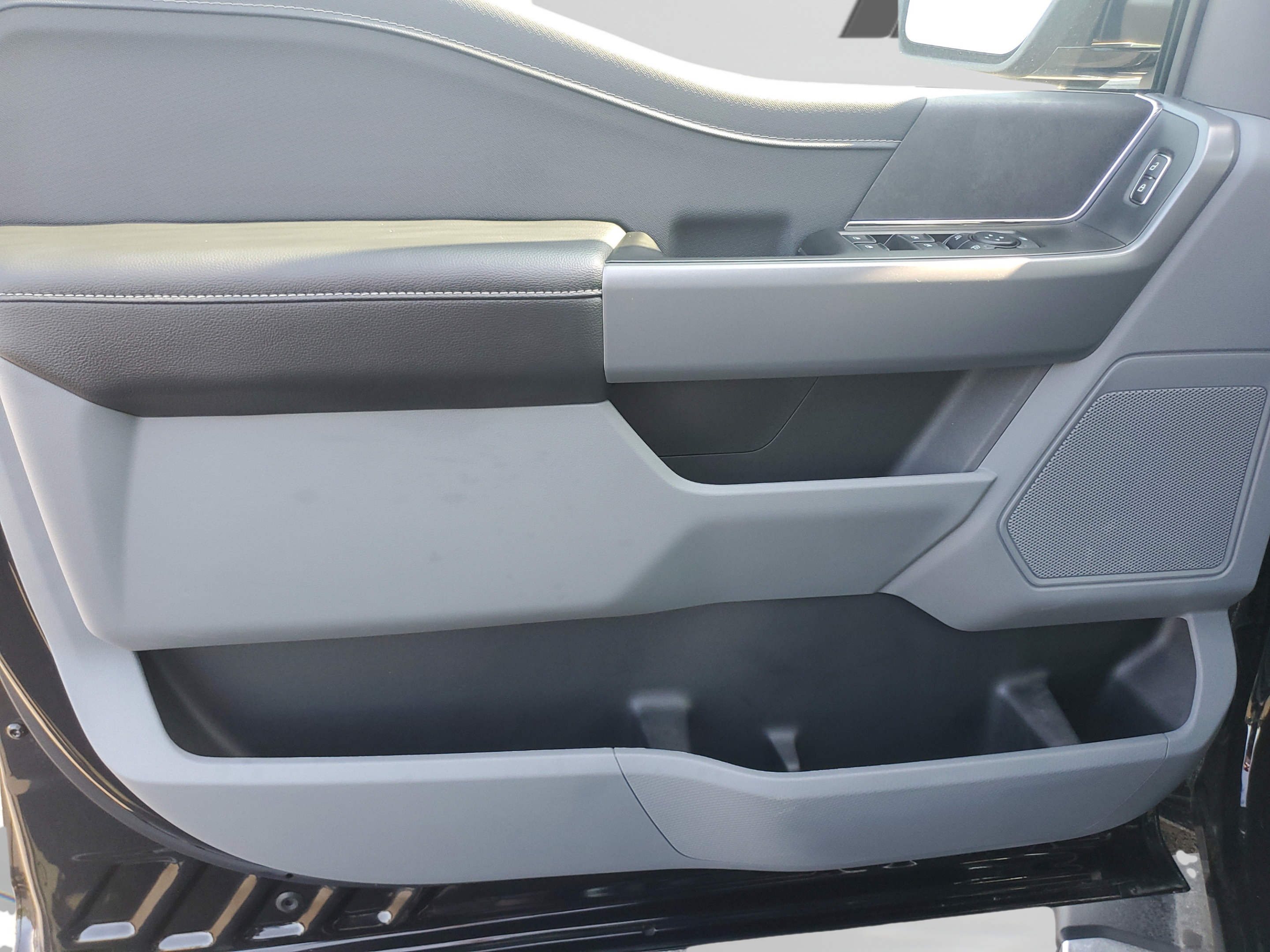 New 2026 Ford F150 XLT AWD/4WD image 17