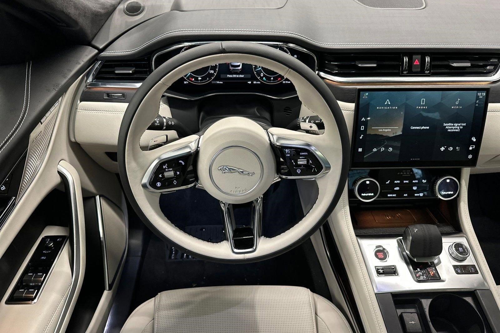 New 2026 Jaguar F-PACE R-Dynamic S image 25