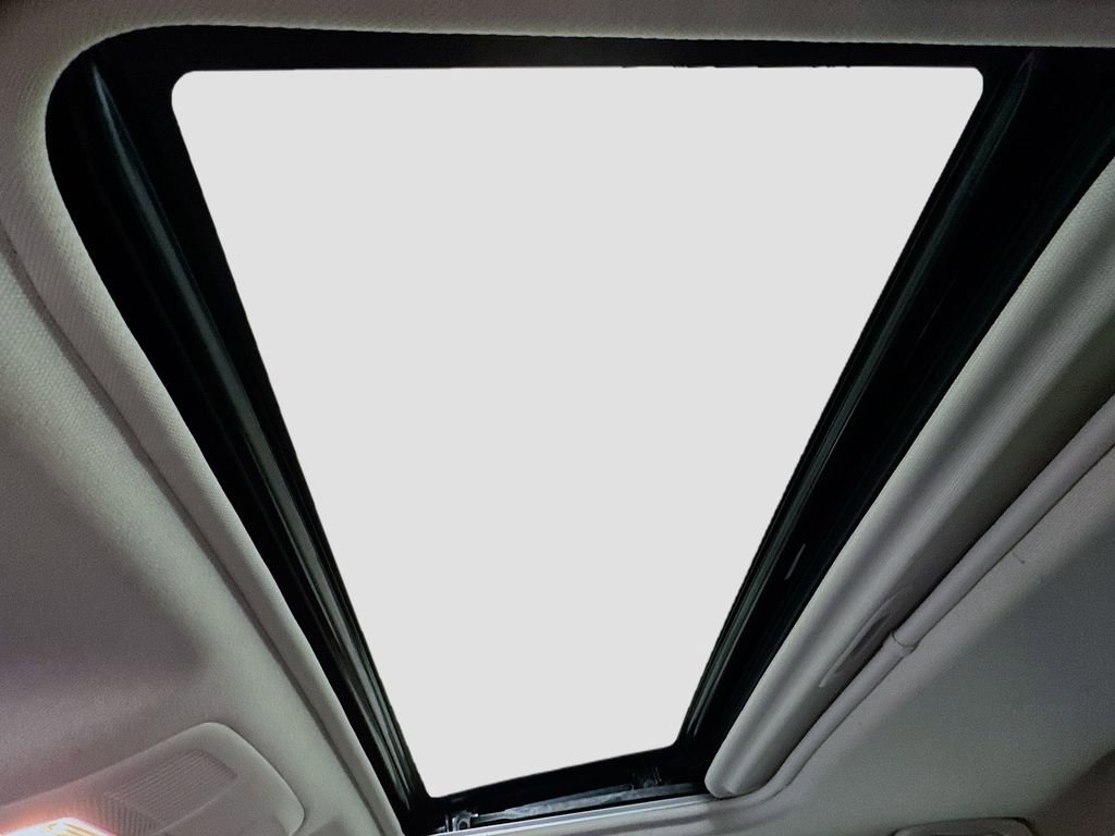 Used 2018 MAZDA MAZDA3 Grand Touring w/ Premium Equipment Package image 11