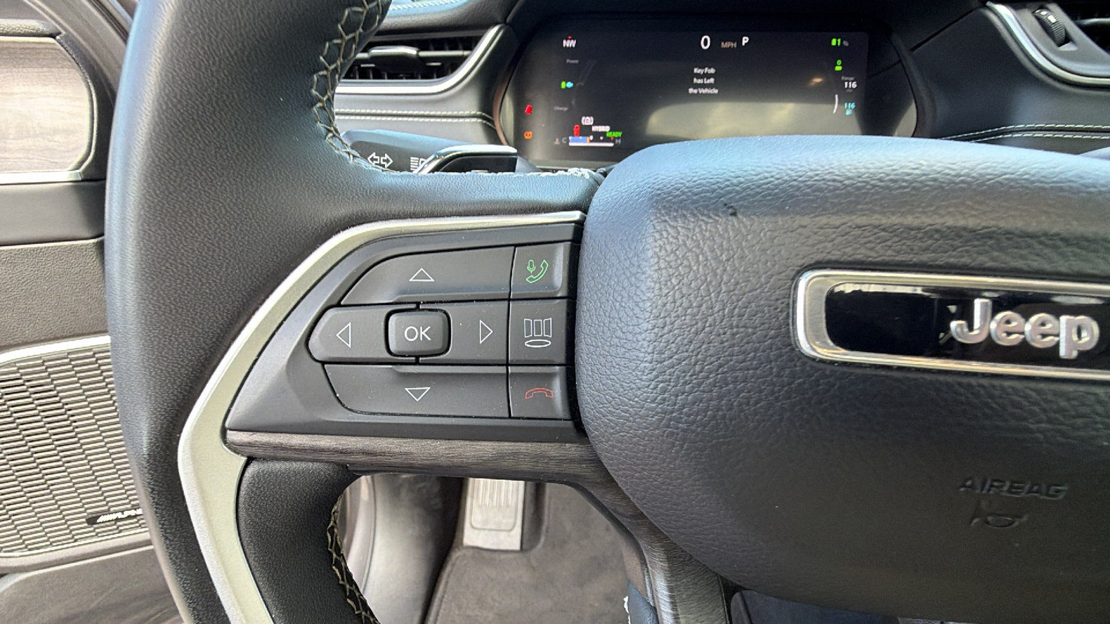 Used 2024 Jeep Grand Cherokee Limited 4xe AWD/4WD image 28