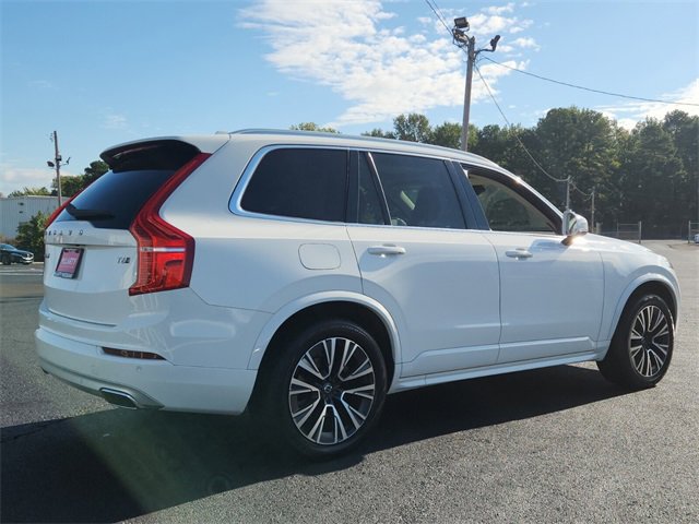 Used 2020 Volvo XC90 T6 Momentum image 3