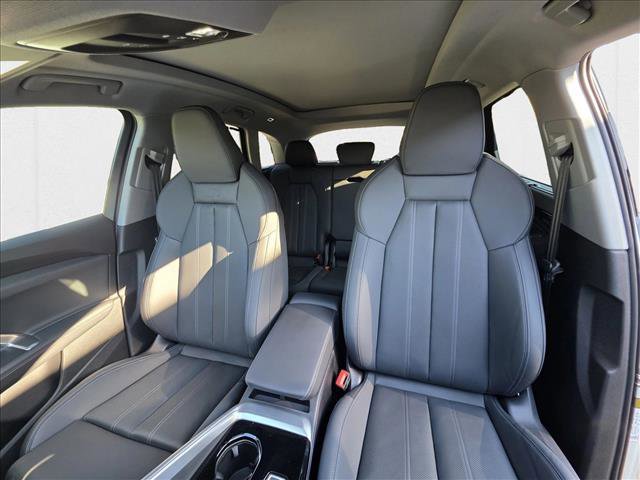 New 2025 Audi Q5 Premium Plus w/ Premium Plus image 16