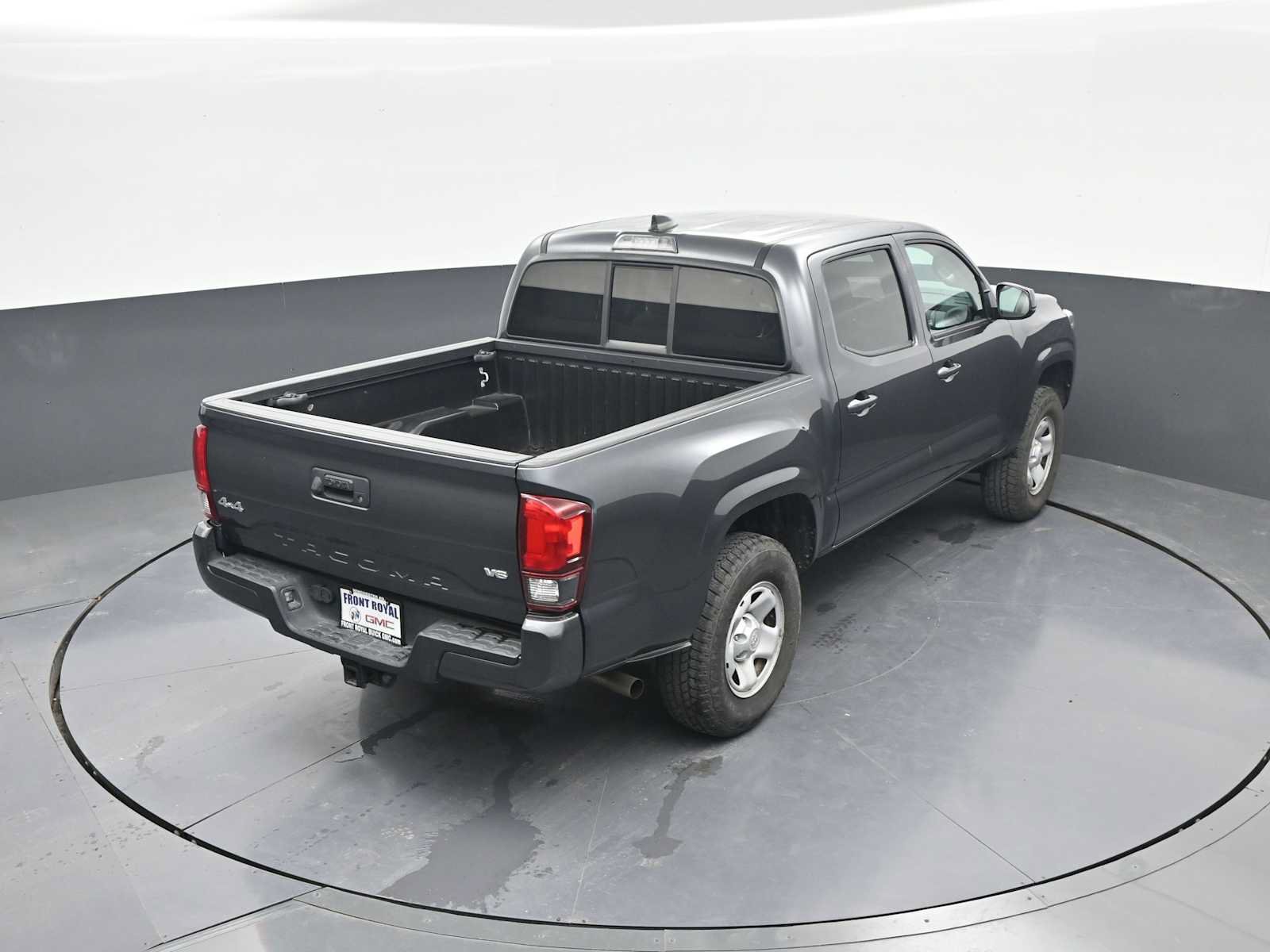 Used 2022 Toyota Tacoma SR AWD/4WD image 33