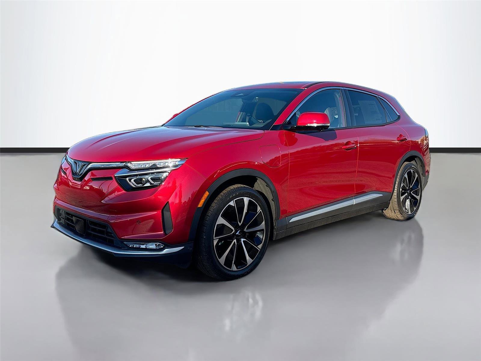 New 2025 VinFast VF 8 Plus image 3