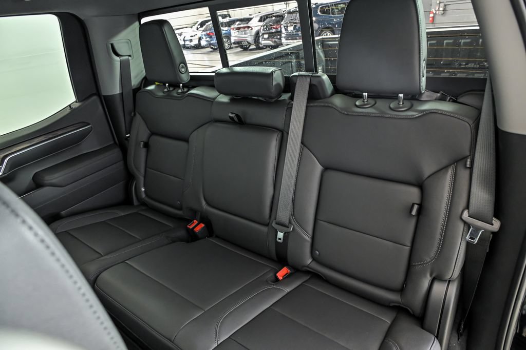 New 2026 GMC Sierra 1500 SLT w/ SLT Convenience Package AWD/4WD image 11