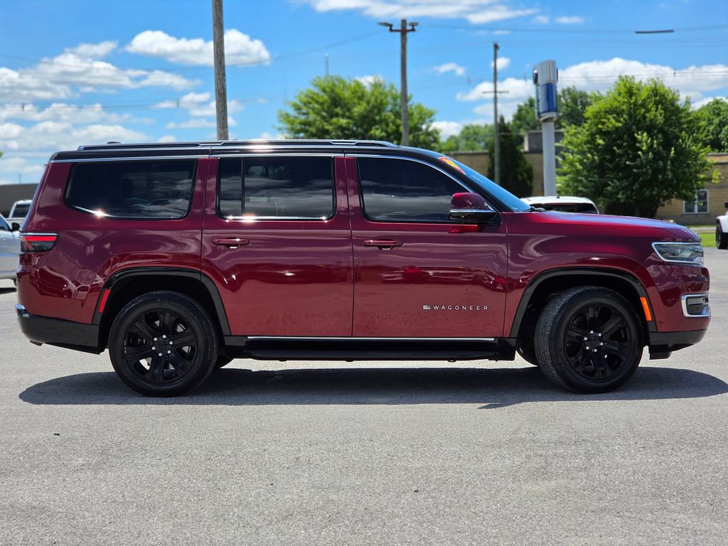Certified 2022 Jeep Wagoneer Series III w/ Convenience Group I AWD/4WD image 8