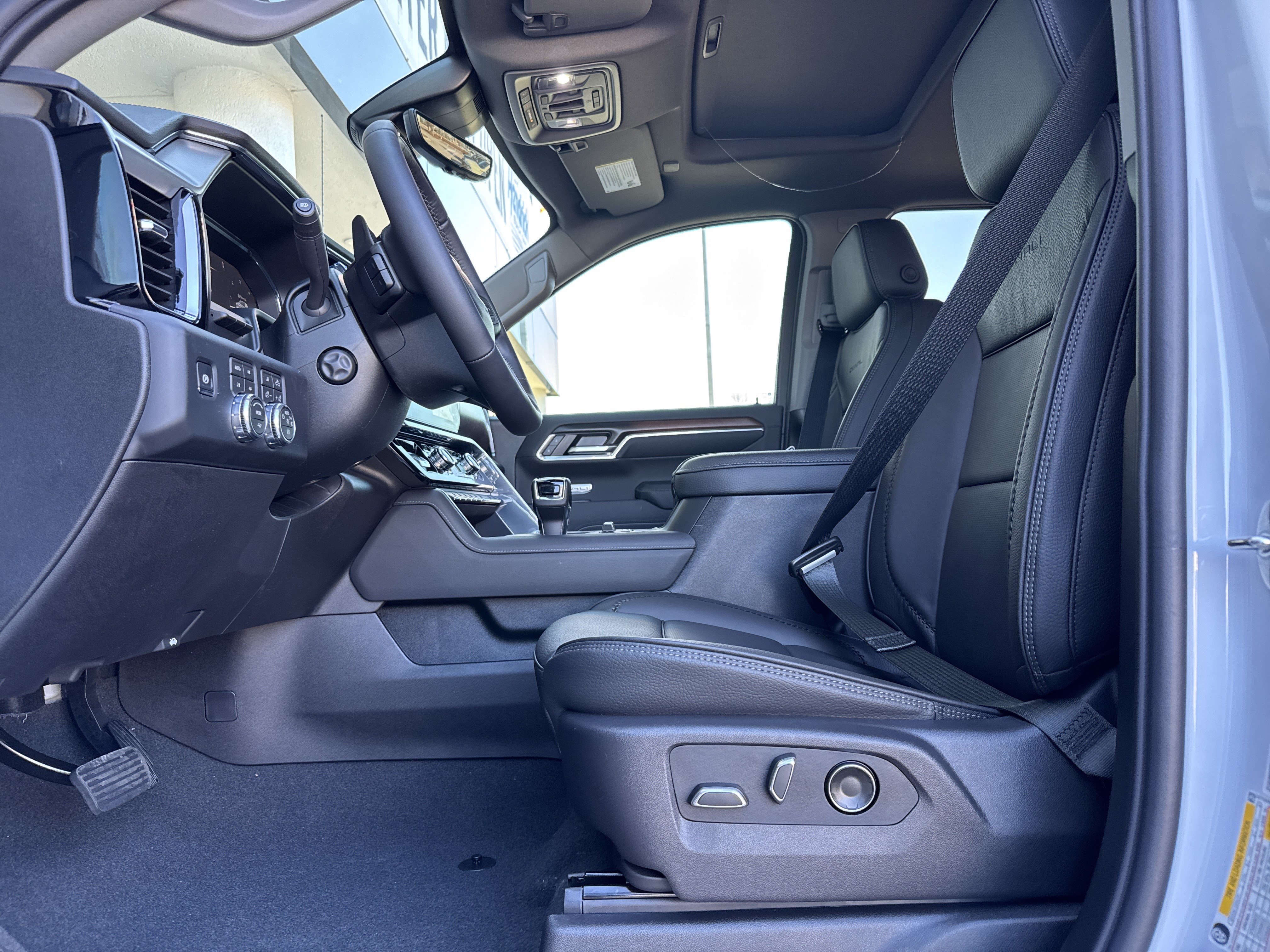 New 2026 GMC Sierra 1500 Denali AWD/4WD image 16
