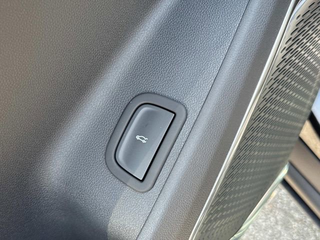 New 2026 GMC Acadia Elevation w/ Black Edition image 24