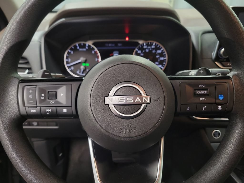 Used 2023 Nissan Rogue SV AWD/4WD image 24