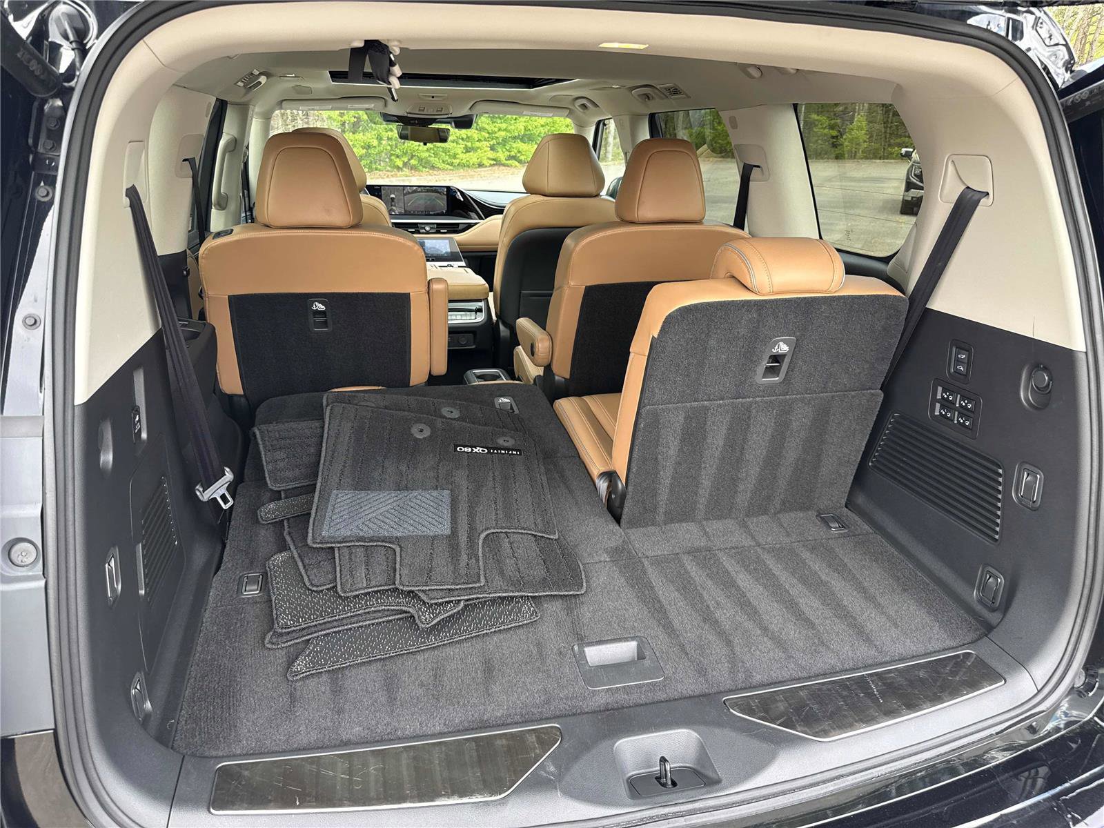 Certified 2025 INFINITI QX80 Sensory AWD/4WD image 31