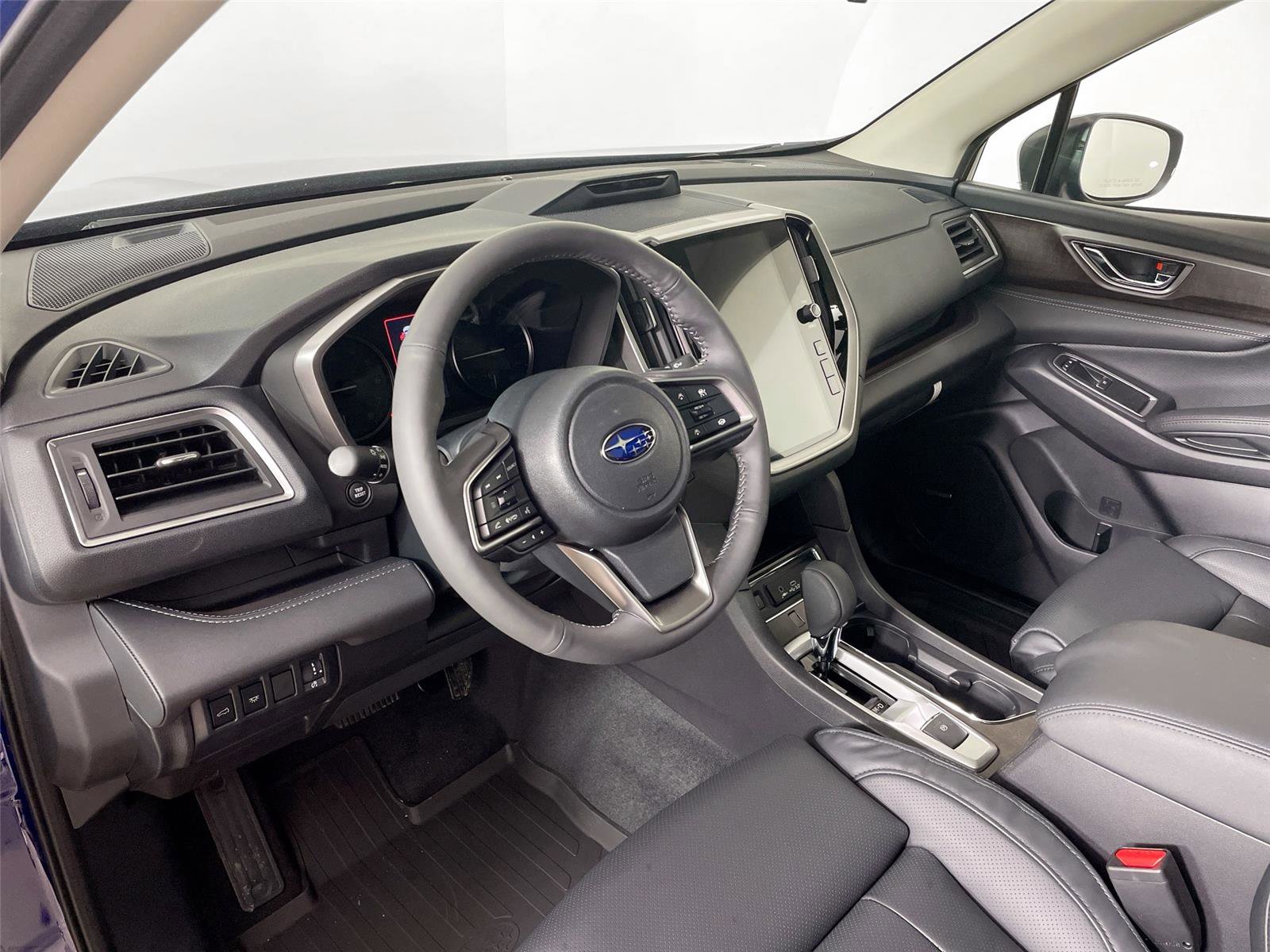 New 2026 Subaru Ascent Touring image 9