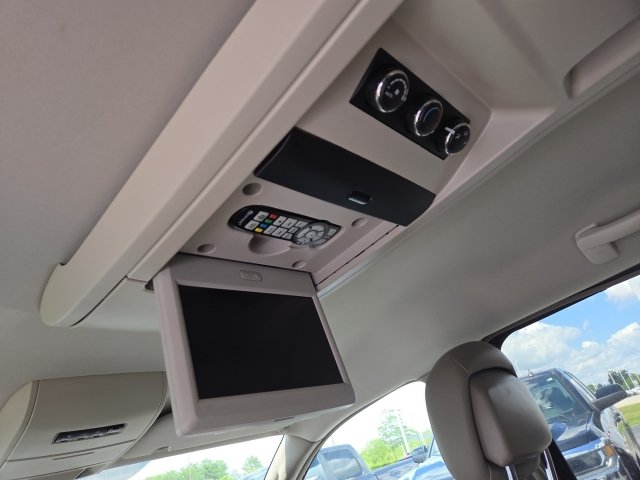 Used 2015 Chrysler Town & Country Touring w/ Driver Convenience Group FWD image 5