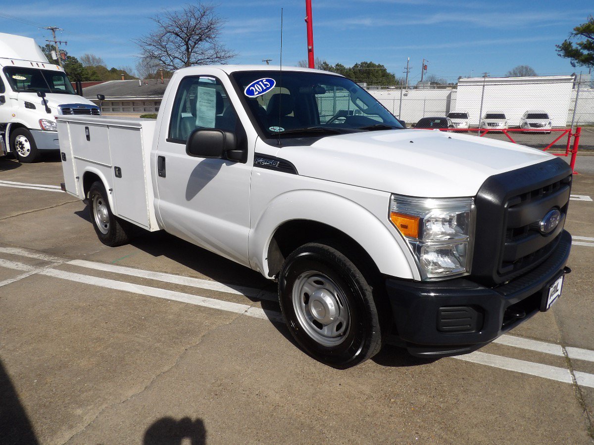 Used 2015 Ford F250 XL RWD image 1