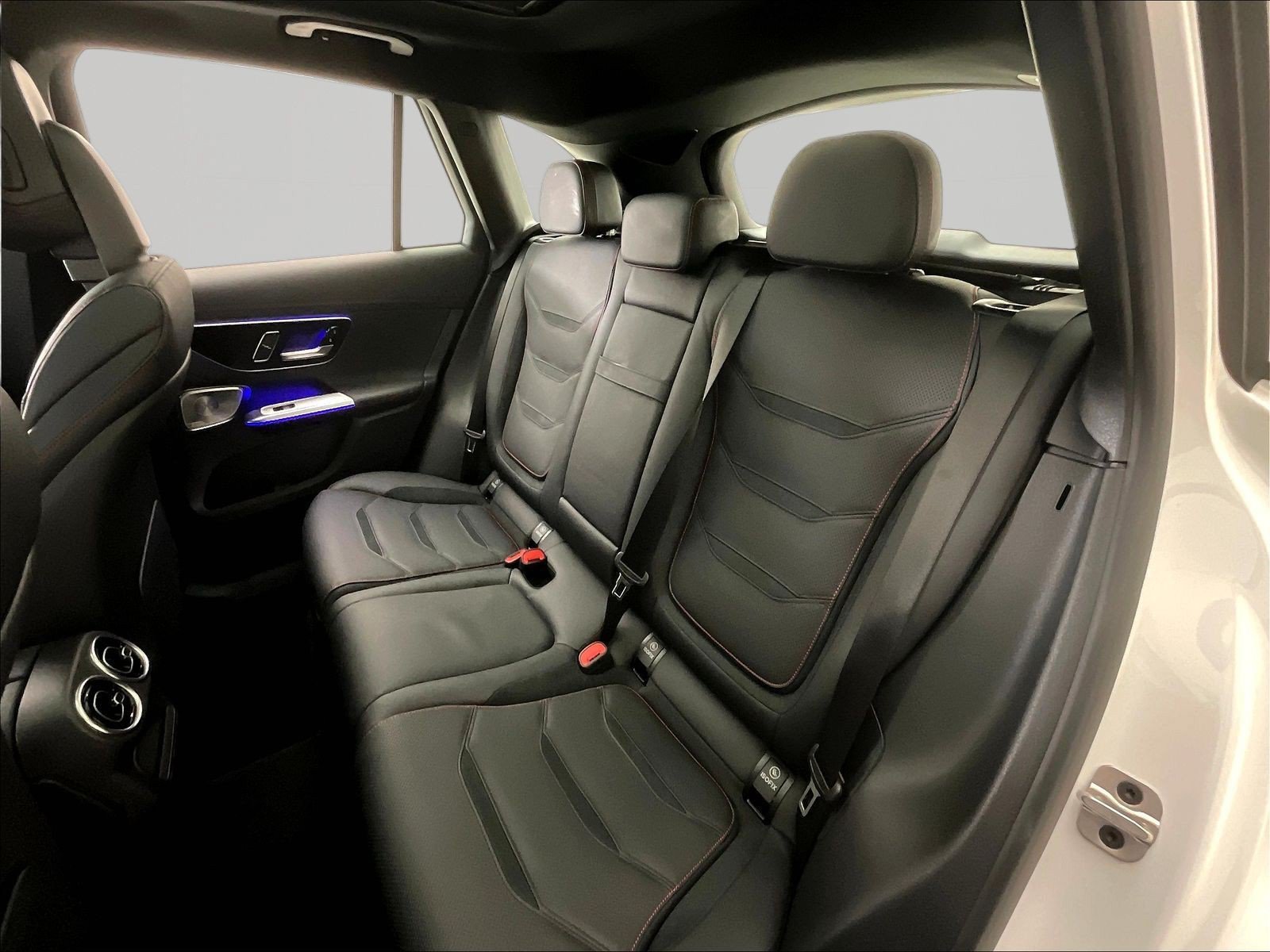 Certified 2025 Mercedes-Benz GLC 43 AMG 4MATIC image 22
