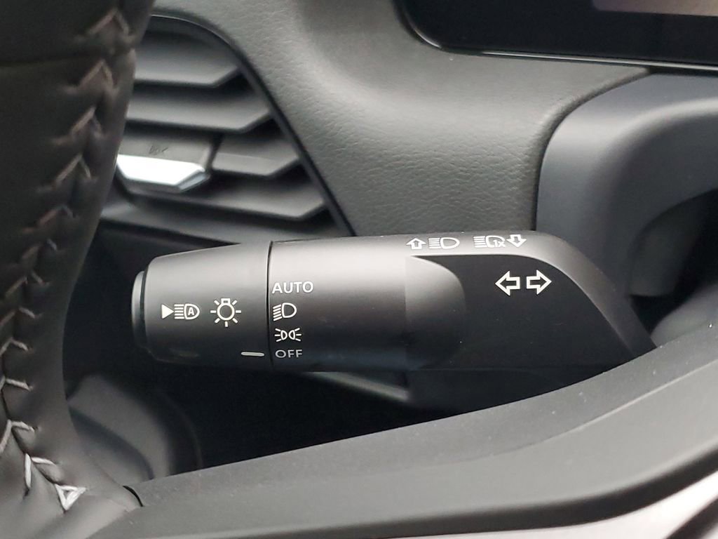 New 2026 Nissan Sentra SV image 16