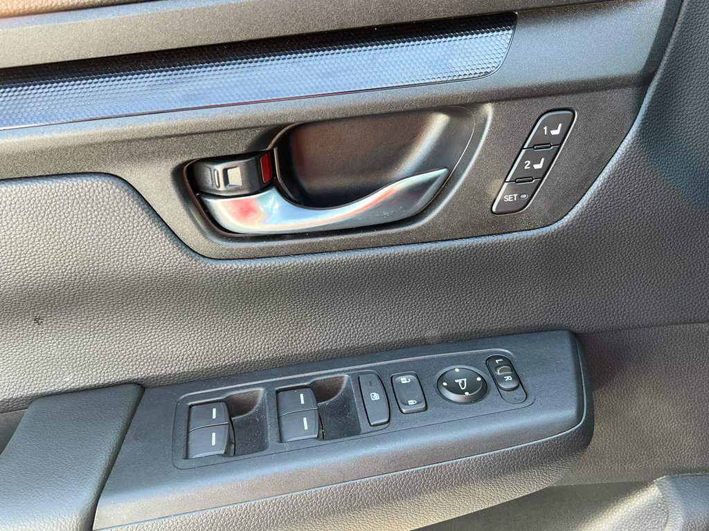 Used 2025 Honda CR-V Sport-L image 21