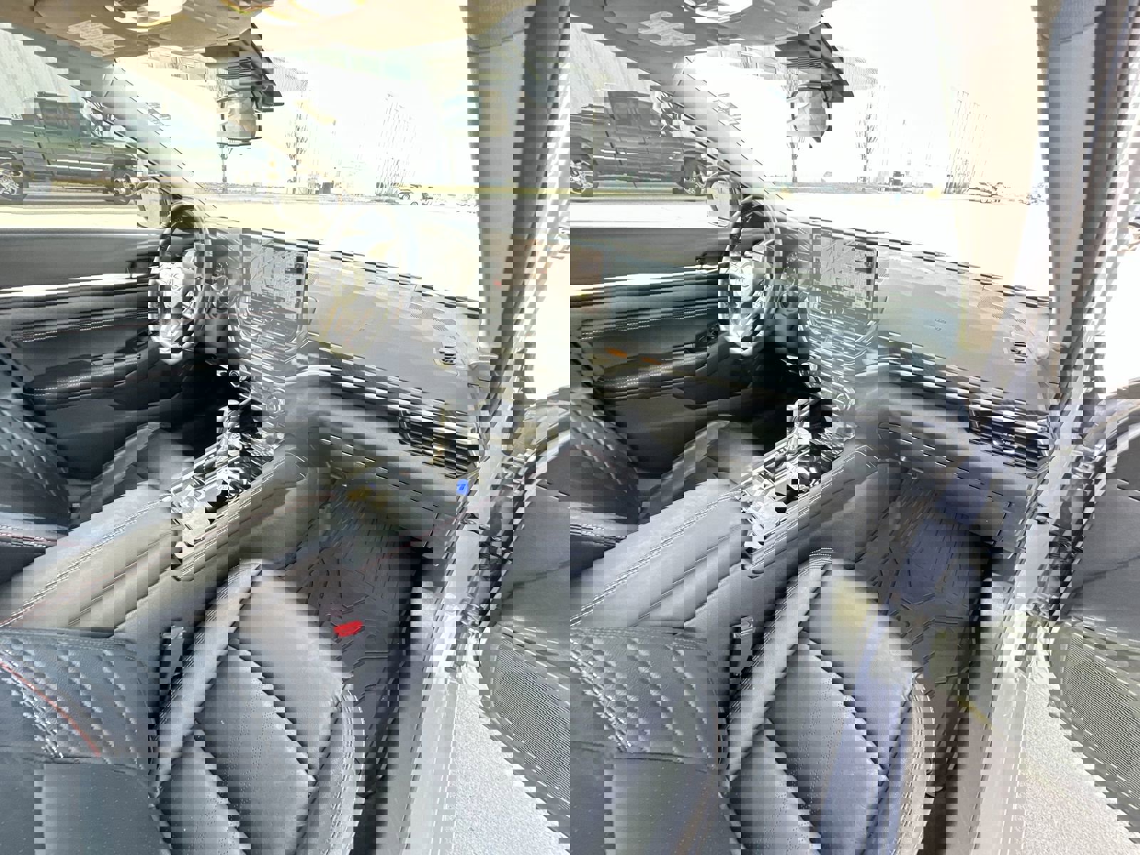 Used 2023 Nissan Altima 2.5 SR w/ SR Premium Package image 30