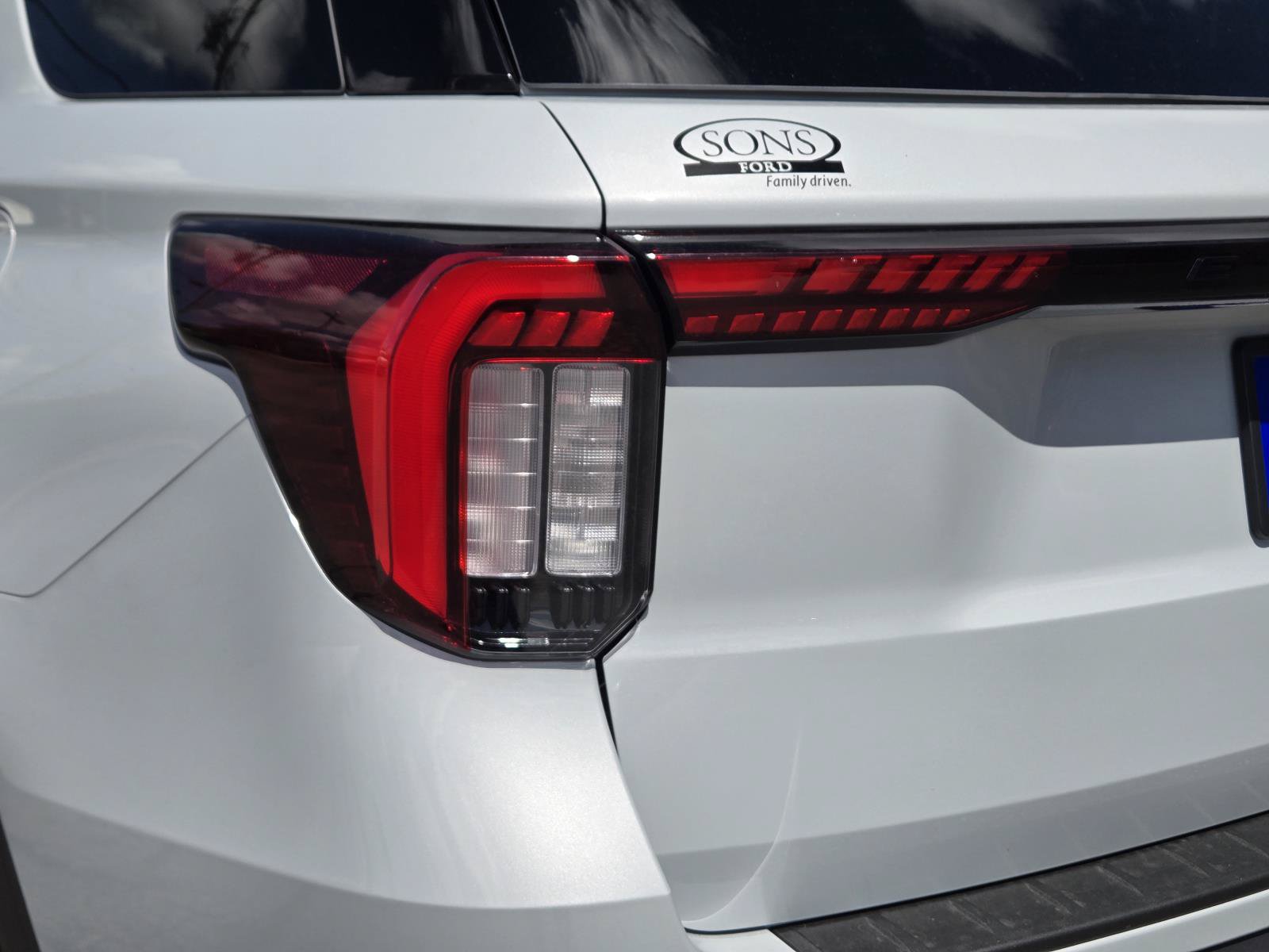 New 2026 Ford Explorer ST-Line w/ ST-Line Street Pack RWD image 10