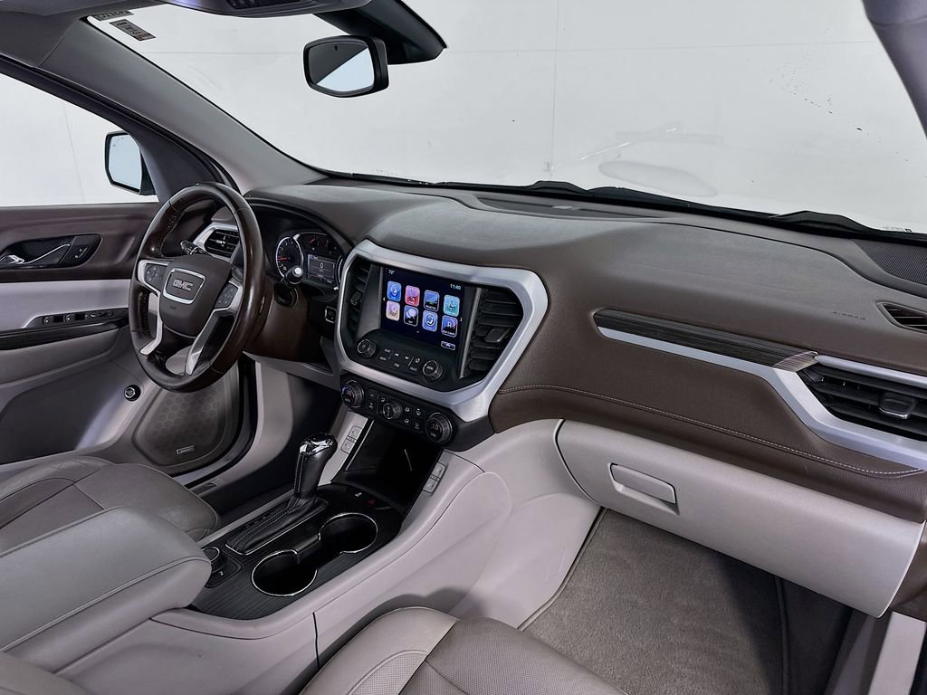 Used 2018 GMC Acadia SLT image 31