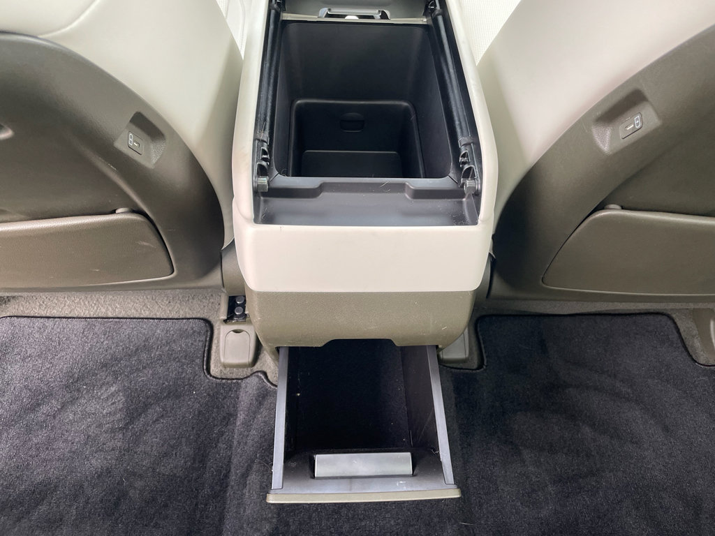 Used 2025 Hyundai Santa Fe Calligraphy image 31