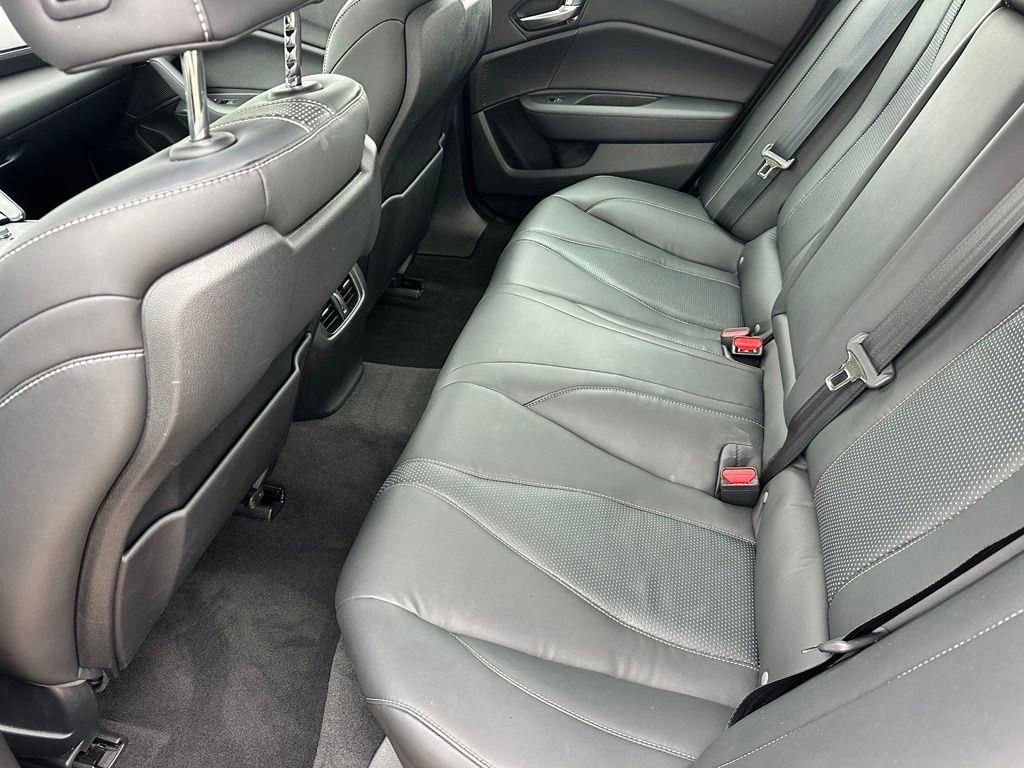 Used 2023 Acura TLX w/ Technology Package FWD image 6