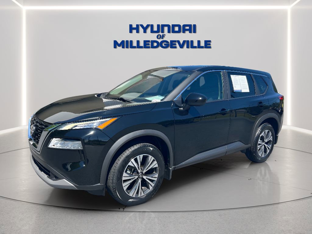 Used 2023 Nissan Rogue SV