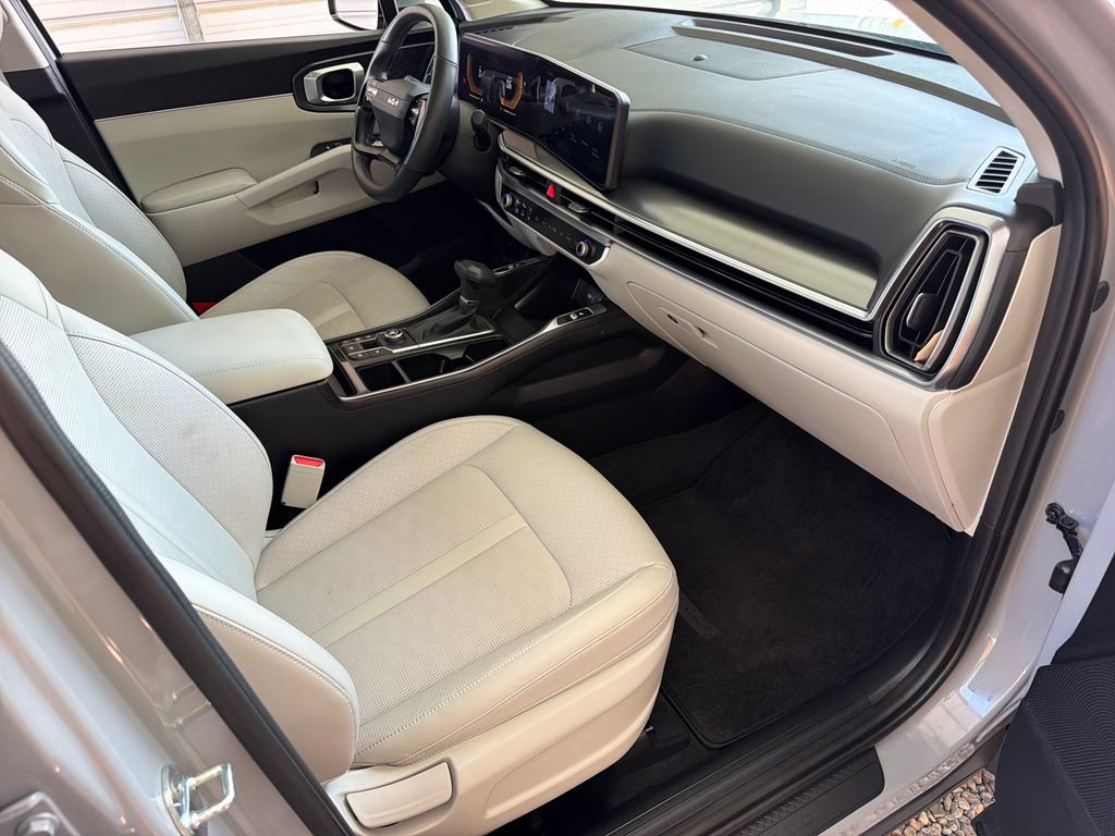 Used 2026 Kia Sorento S w/ S Panoramic Sunroof Package FWD image 26