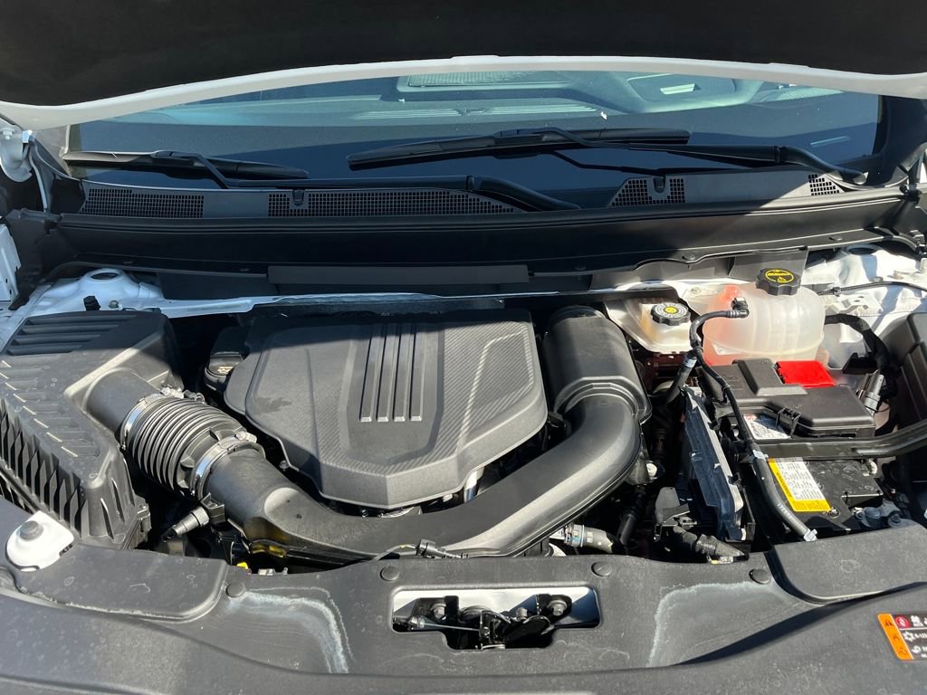 Used 2025 GMC Acadia Elevation image 29