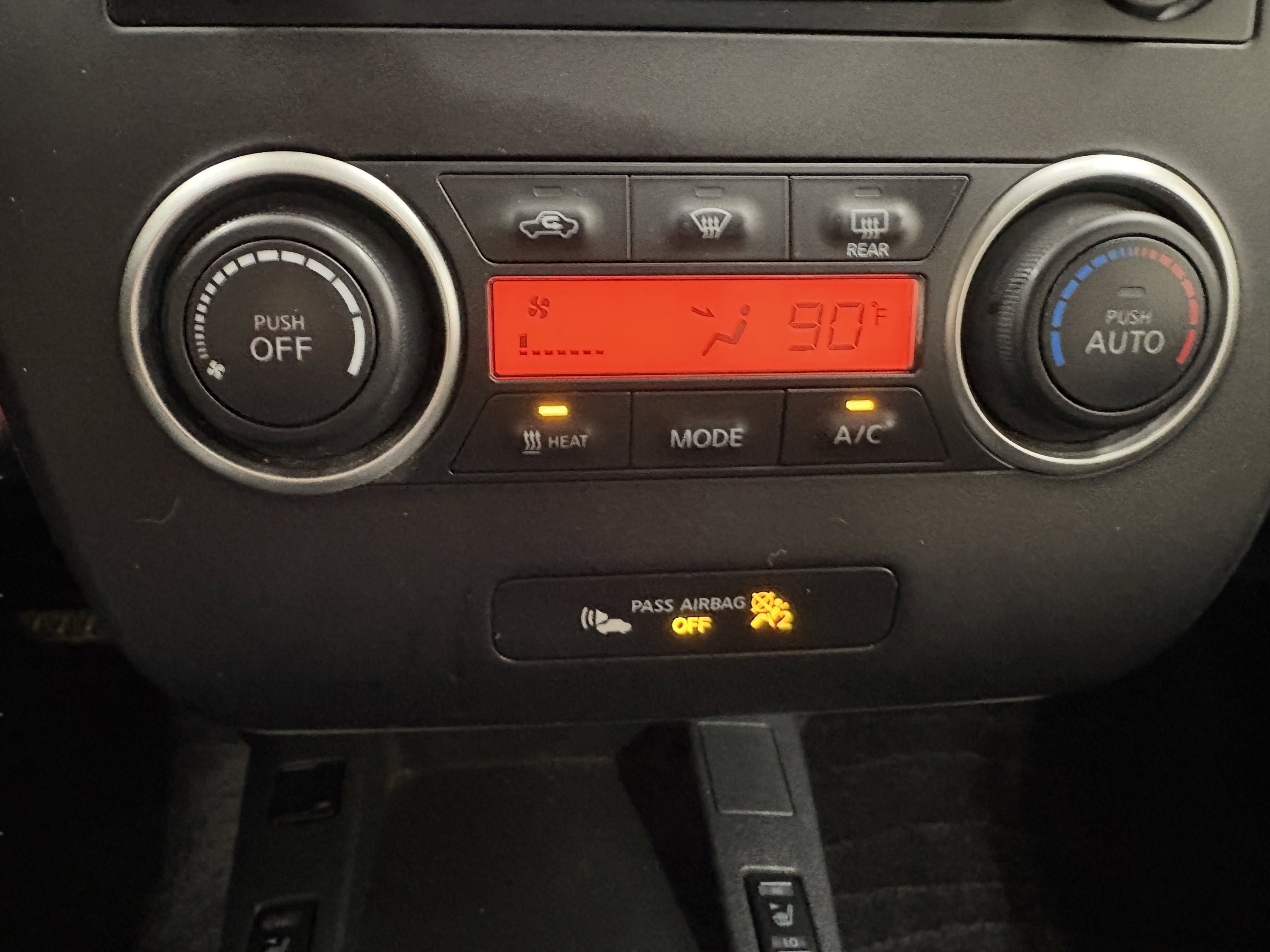 Used 2015 Nissan Leaf S w/ Charge Package image 16