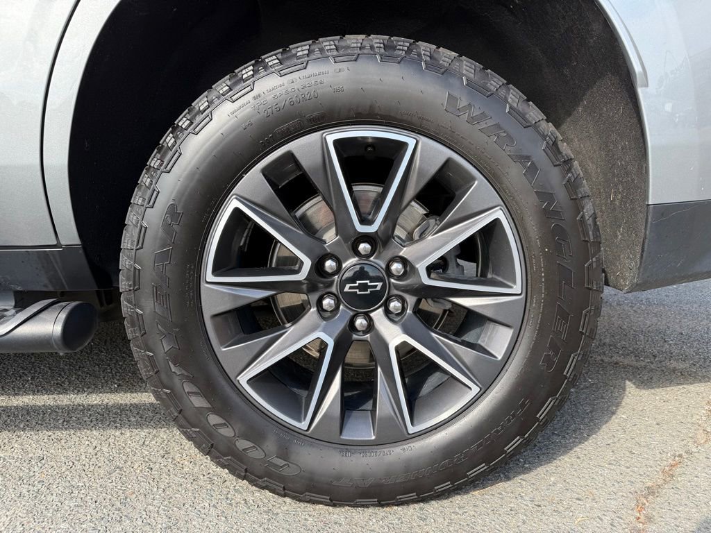 Certified 2023 Chevrolet Tahoe Z71 w/ Luxury Package image 14