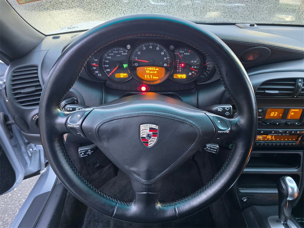 Used 2002 Porsche 911 Carrera image 23