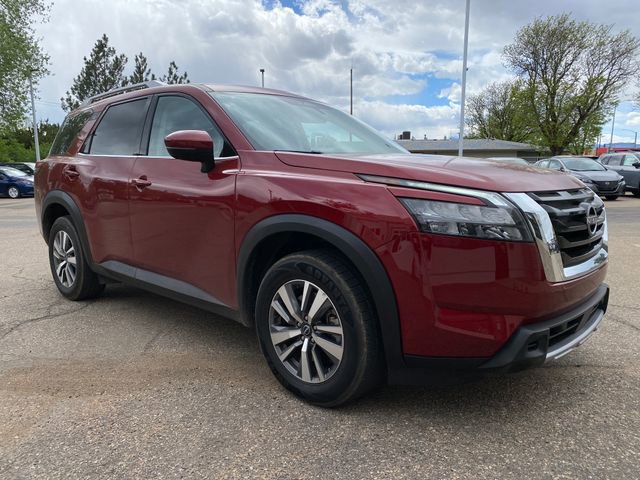 Certified 2025 Nissan Pathfinder SL AWD/4WD image 7