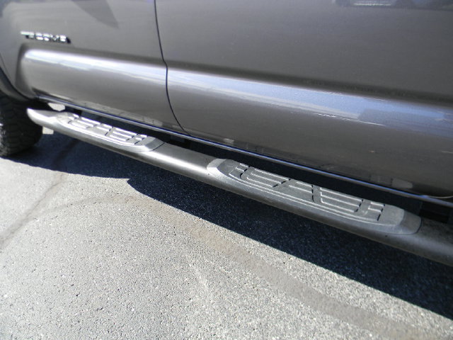 Certified 2023 Toyota Tacoma TRD Off-Road AWD/4WD image 10