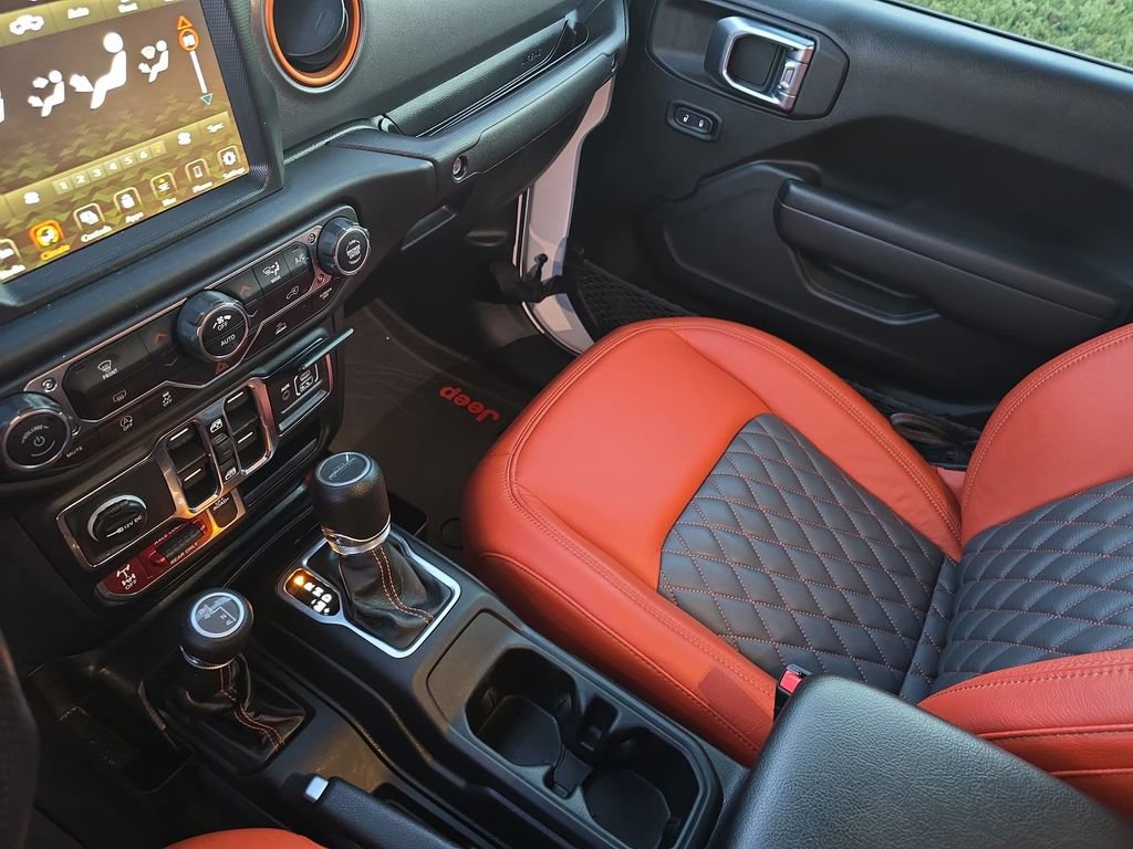 Used 2023 Jeep Gladiator Mojave w/ Trailer Tow Package image 25