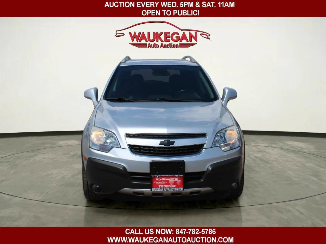 Used 2013 Chevrolet Captiva Sport LS FWD image 2