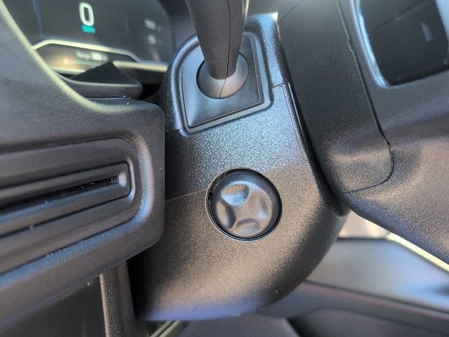 Used 2022 Chevrolet Suburban RST image 23